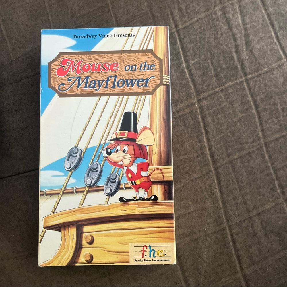 Mouse on the Mayflower VHS
